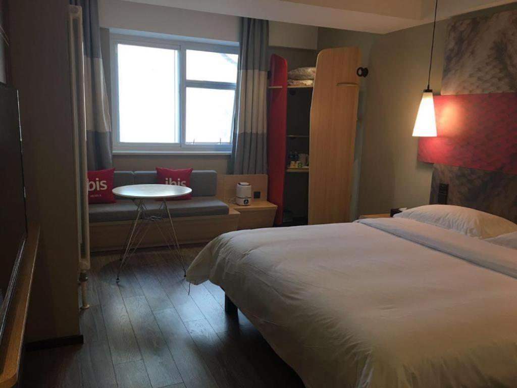 Ibis Shenyang North Station Hotel Exterior foto