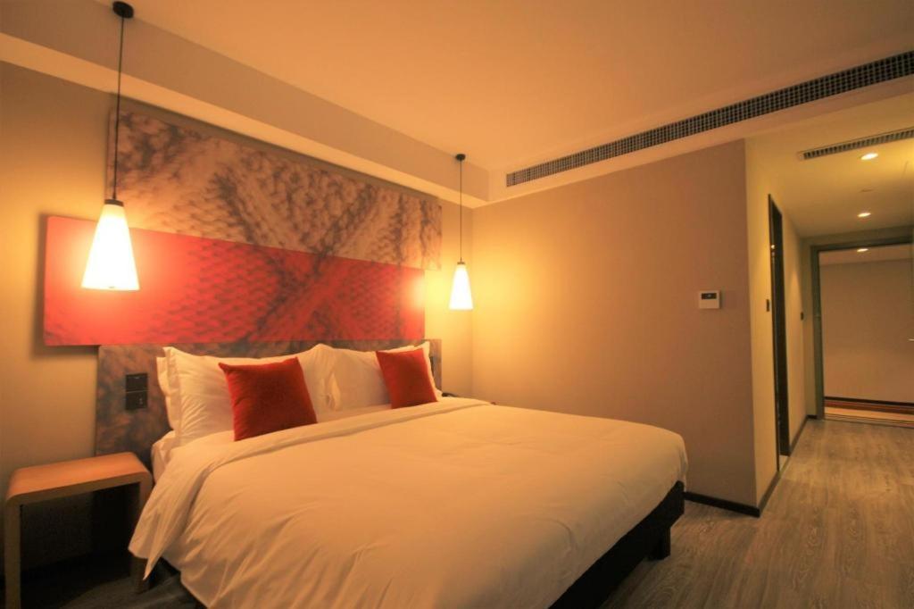 Ibis Shenyang North Station Hotel Exterior foto