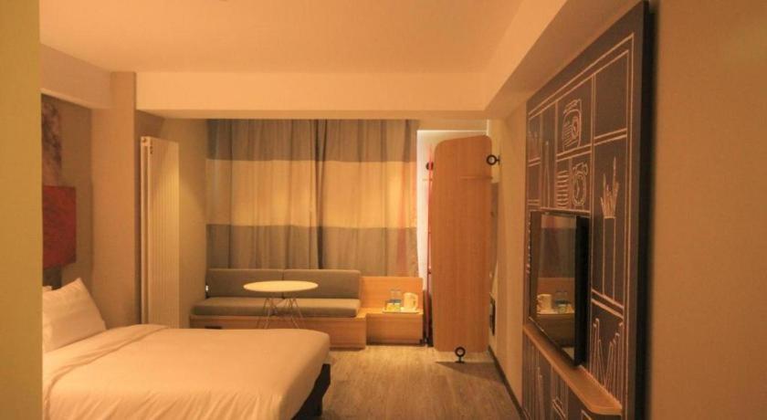 Ibis Shenyang North Station Hotel Exterior foto