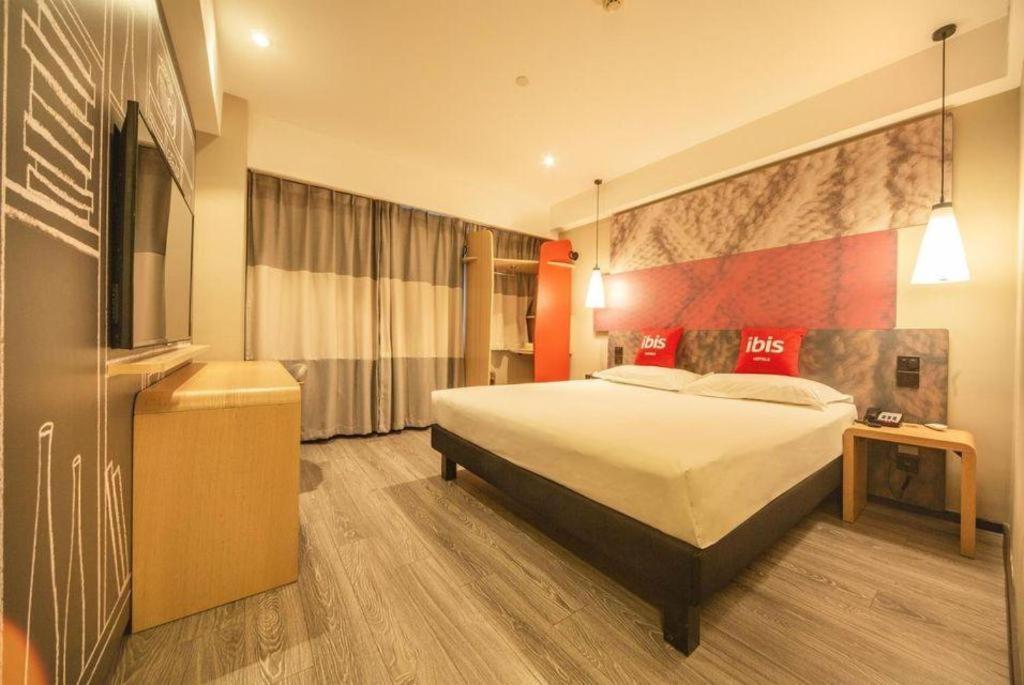 Ibis Shenyang North Station Hotel Exterior foto